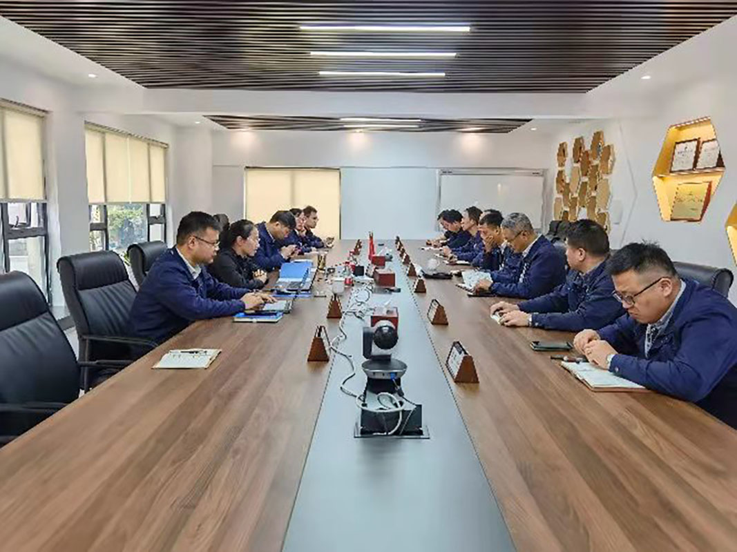 我司成功獲得環境管理(lǐ)體系、職業健康安全管理(lǐ)體系認證證書(圖3) 我司成功獲得環境管理(lǐ)體系、職業健康安全管理(lǐ)體系認證證書(圖3)