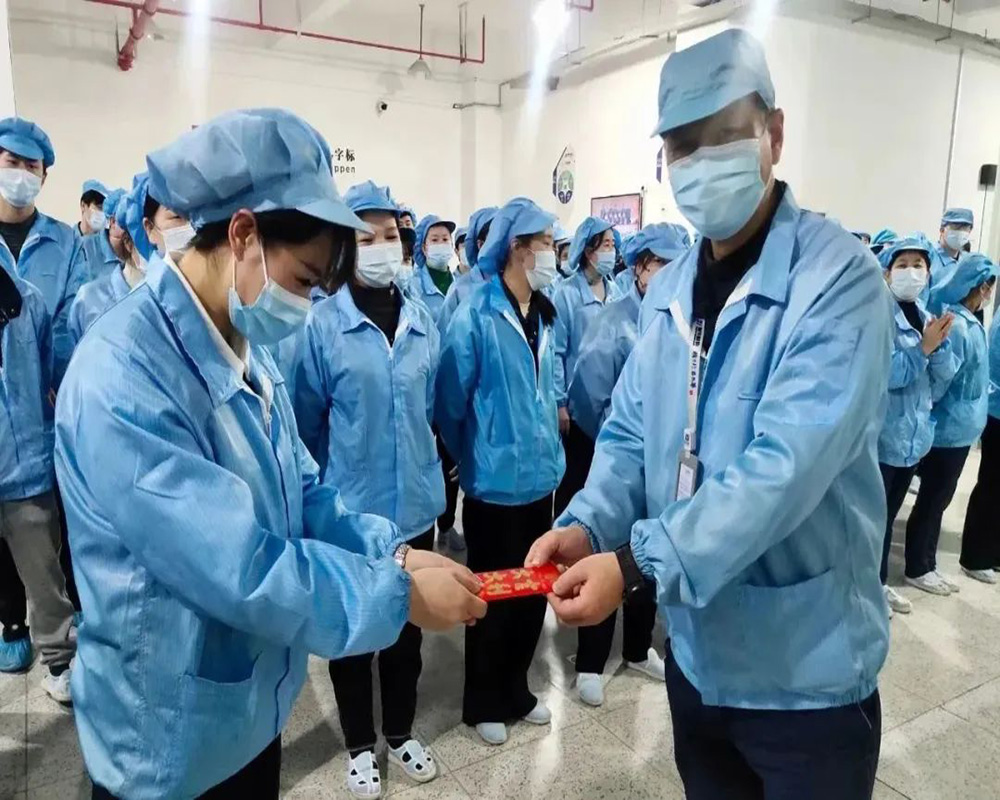 送溫暖 傳真情 | 精華股份走訪慰問困難員工(圖2) 送溫暖 傳真情 | 精華股份走訪慰問困難員工(圖2)