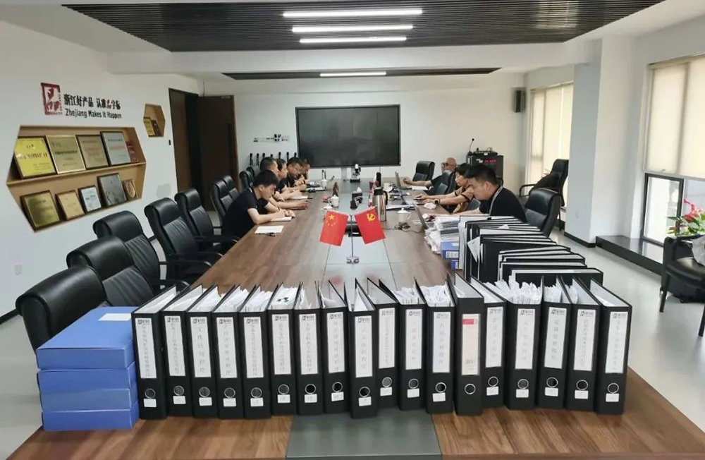 精華股份測試中心順利通過CNAS複評審(圖2) 精華股份測試中心順利通過CNAS複評審(圖2)